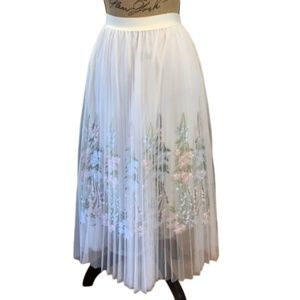 Moon collection embroidered tulle mesh skirt - S/M